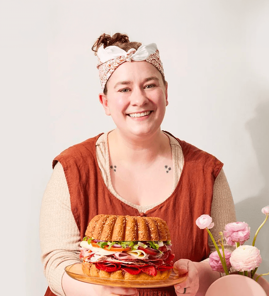 Portrait sub-bundt erin-mcdowell savory-baking 2022-01-24 mark-weinberg 8782